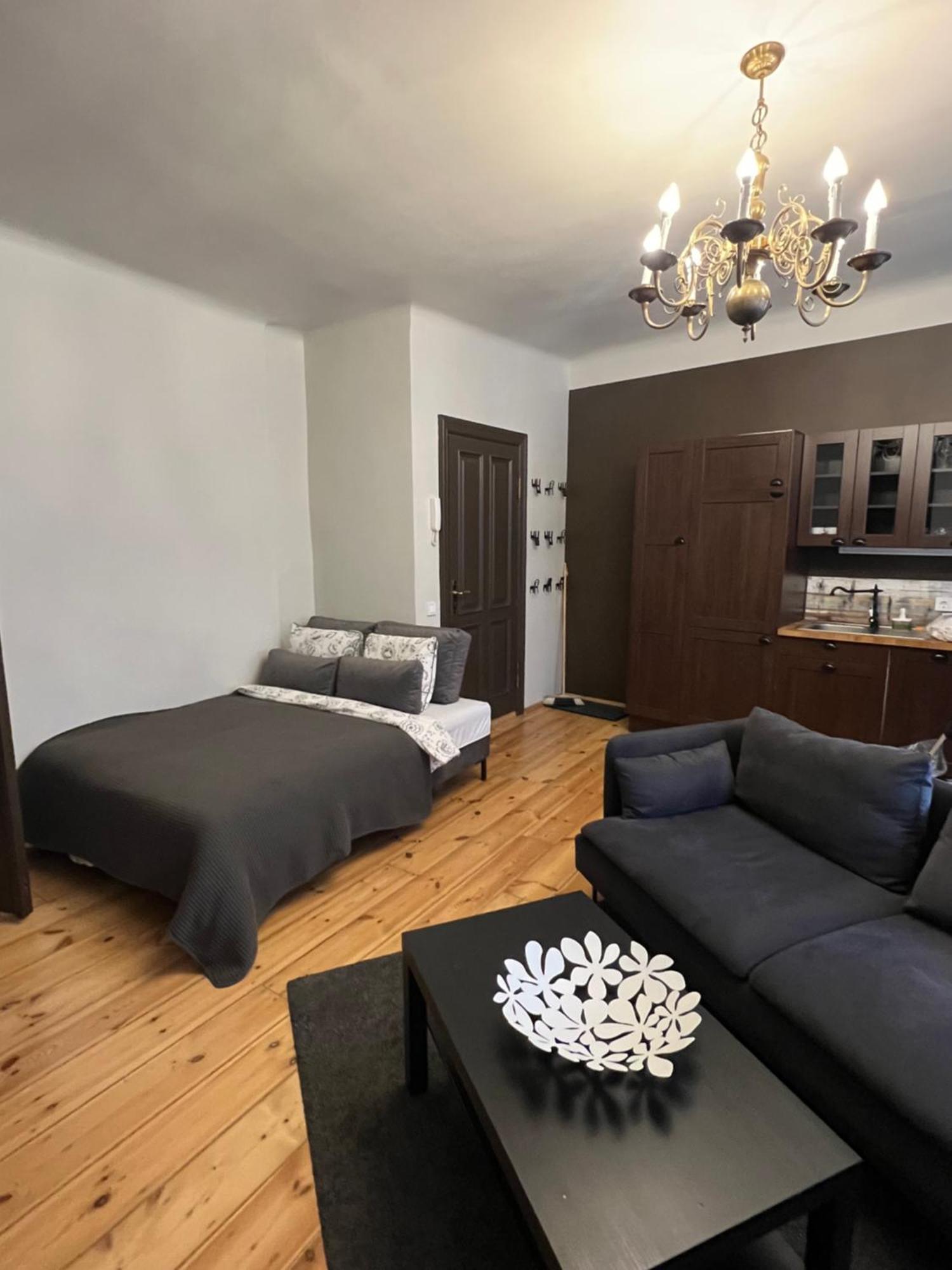 Doma Square Apartment 2, In The Heart Of Old Town Riga Bagian luar foto